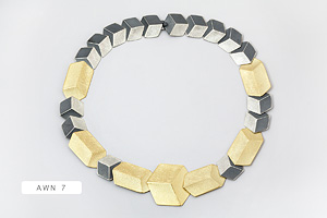 Hand Art Alicja & Jan Jakub Wyganowski Art Jewellery Necklaces The Picture 23